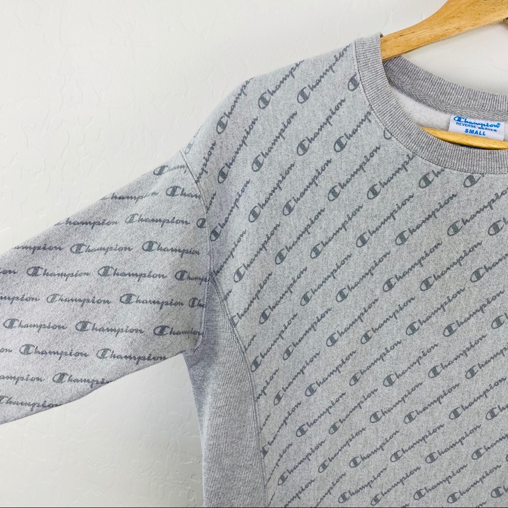 Champion reverse weave gray logo sweatshirt small - Picture 5 of 7